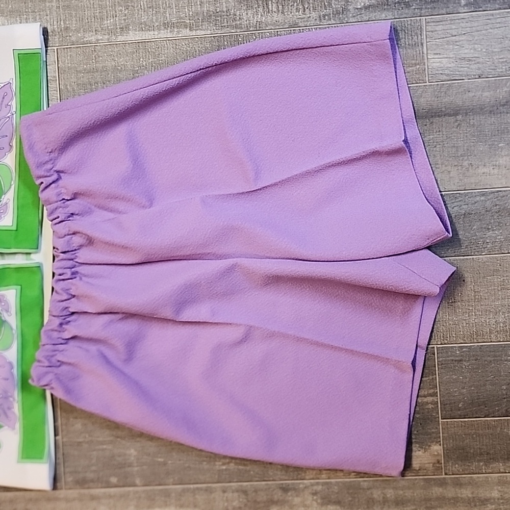 Vintage circa 1960's/ 1970 3 piece ladies shorts outfit - Picture 7 of 14